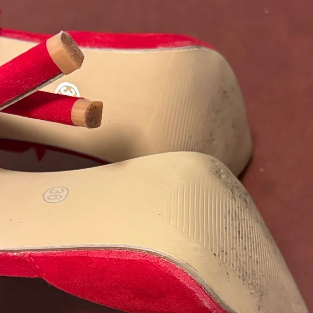 Elegant Red Bow Women's Heels